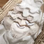 Semainier de bavoirs BEIGE