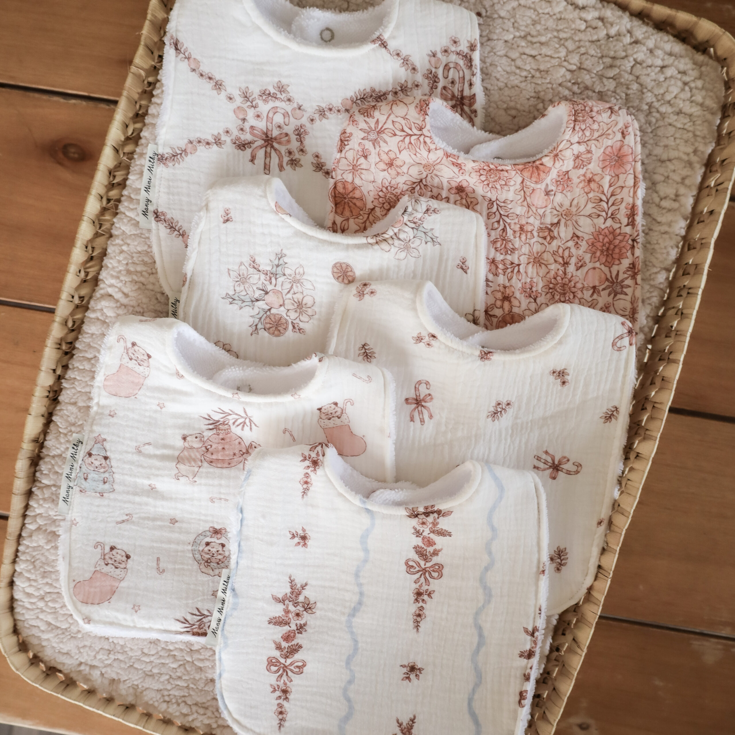 Lot de 6 bavoirs maxi CONTES D'HIVER